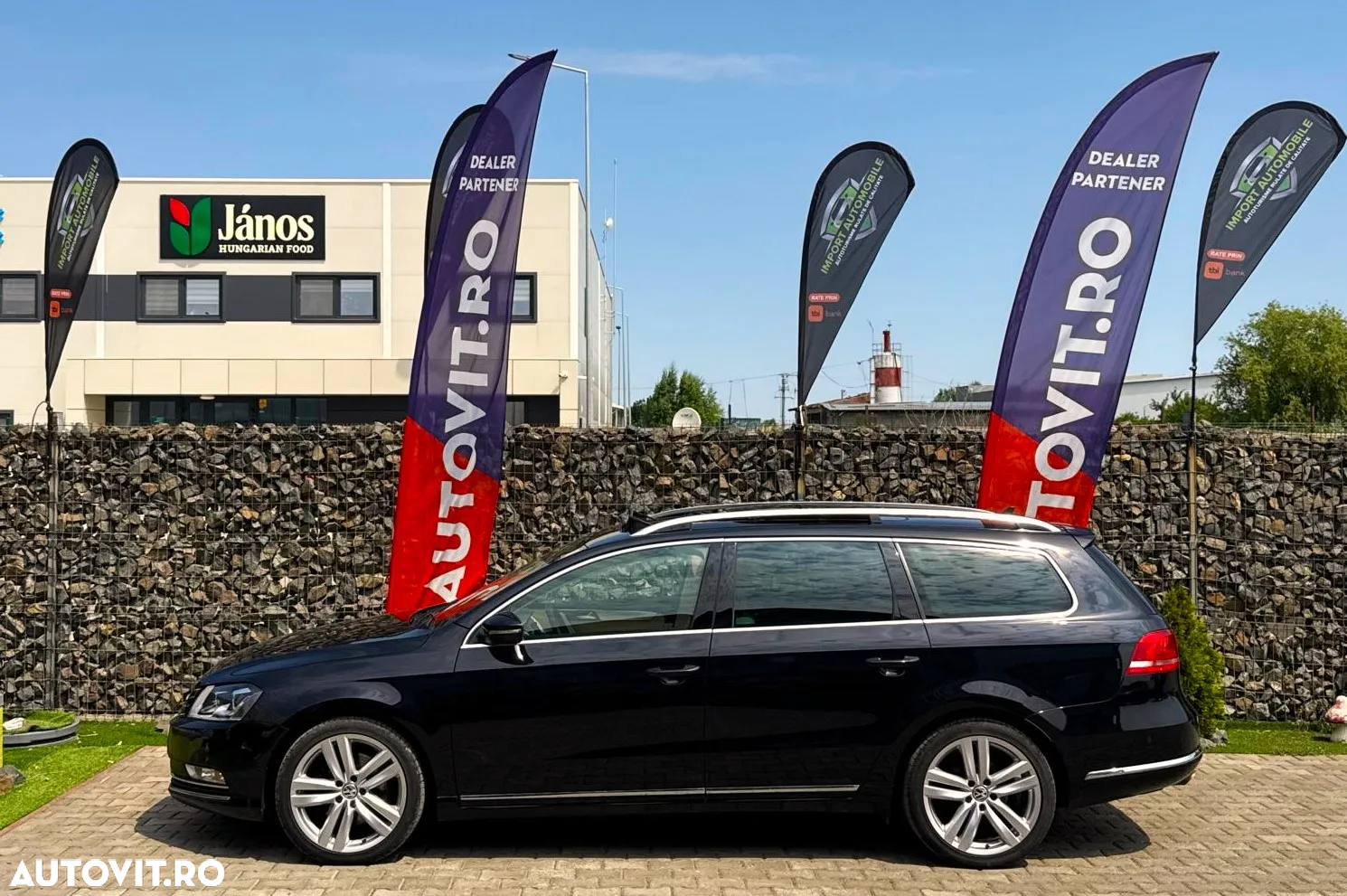 Volkswagen Passat Variant 2.0 TDI BlueMotion Technology Exclusive - 17