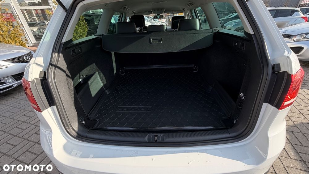 Volkswagen Passat Alltrack 2.0 TDI 4Motion DSG BlueMotion Tec - 27