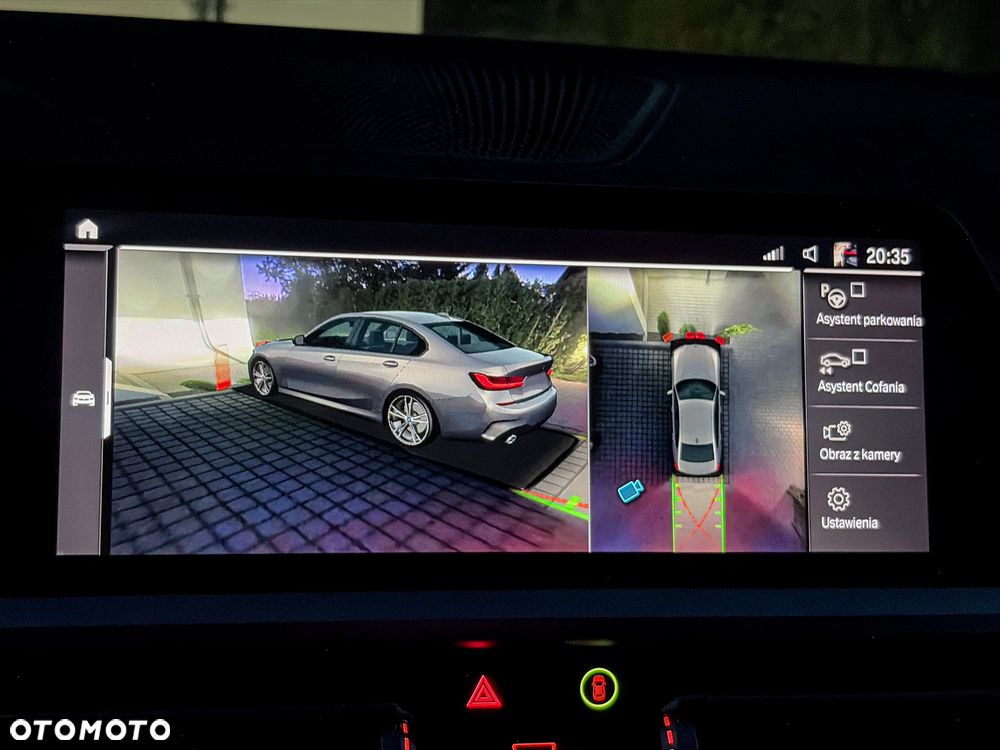 BMW Seria 3 330e M Sport - 35