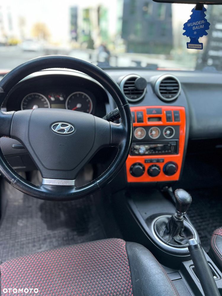 Hyundai Coupe 2.0 Dynamic - 17