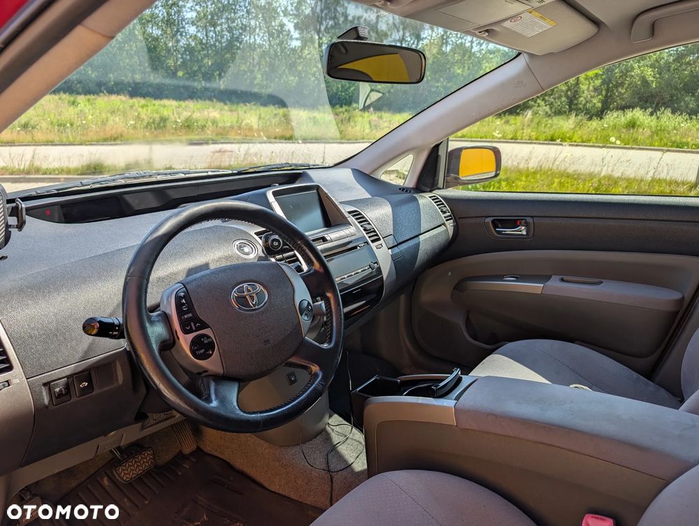 Toyota Prius 1.5 VVT-i Sol - 12
