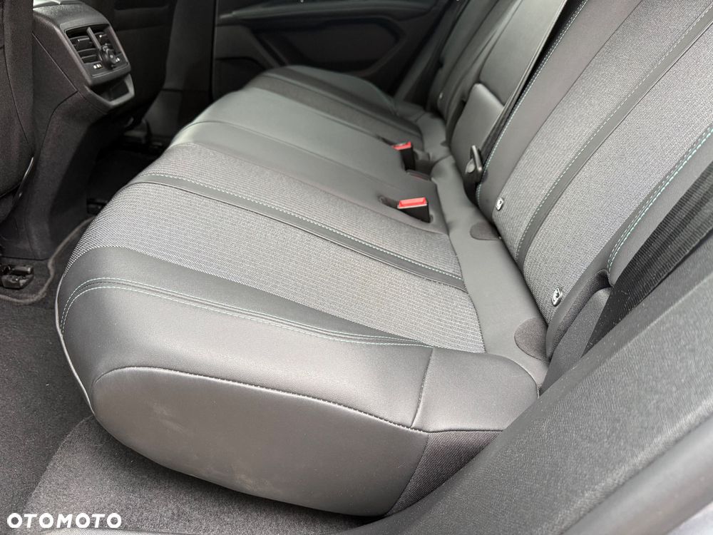 Peugeot 3008 BlueHDi 130 Stop & Start EAT8 Allure - 41