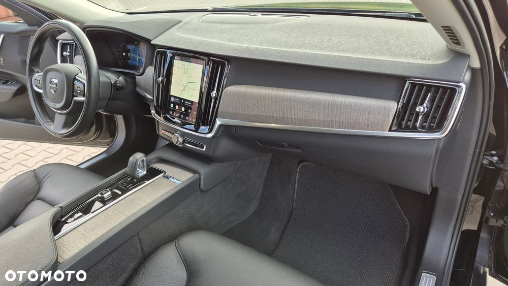 Volvo V90 Cross Country B4 D AWD Pro - 26