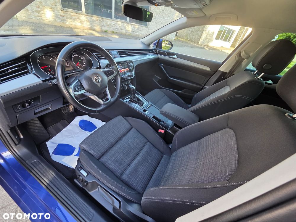 Volkswagen Passat 2.0 TDI (BlueMotion Technology) DSG Highline - 27