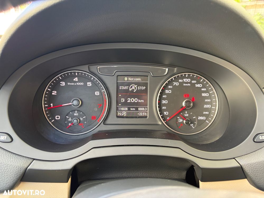 Audi Q3 2.0 TFSI Quattro Stronic Design - 8