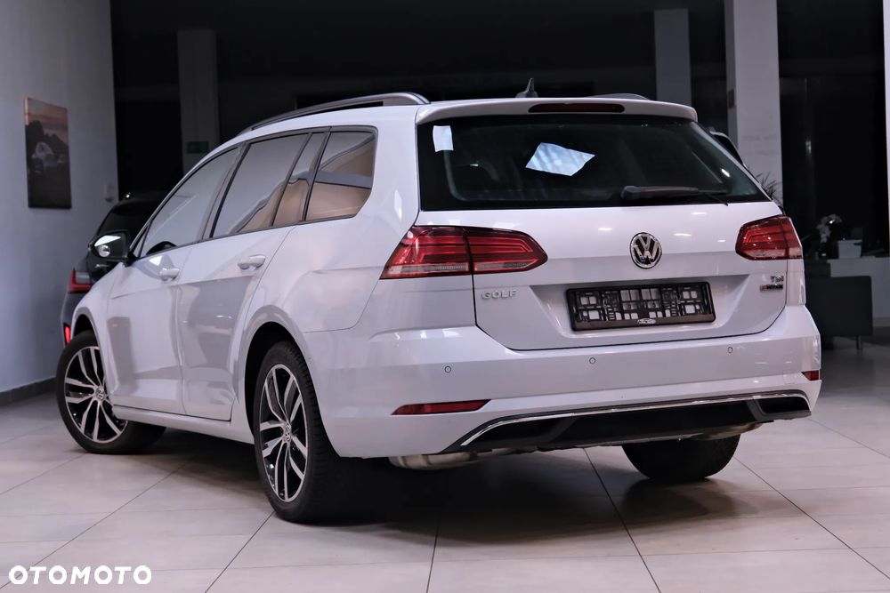 Volkswagen Golf 2.0 TSI OPF DSG R-Line - 13