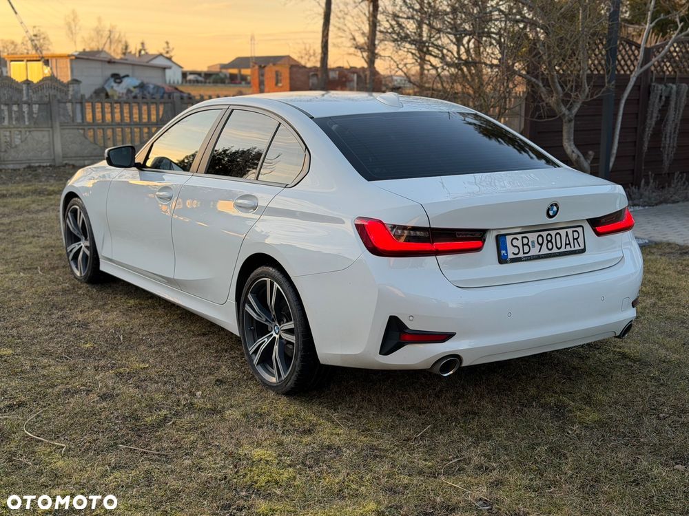 BMW Seria 3 320i Advantage - 5