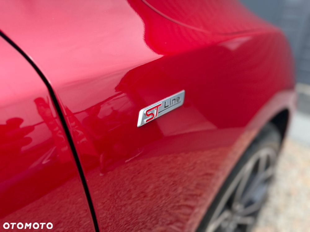 Ford Focus 1.0 EcoBoost Hybrid ST-LINE - 16