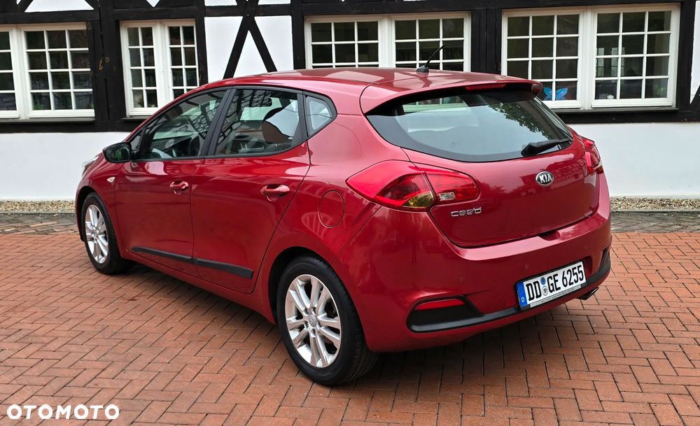 Kia Ceed 1.4 S - 6