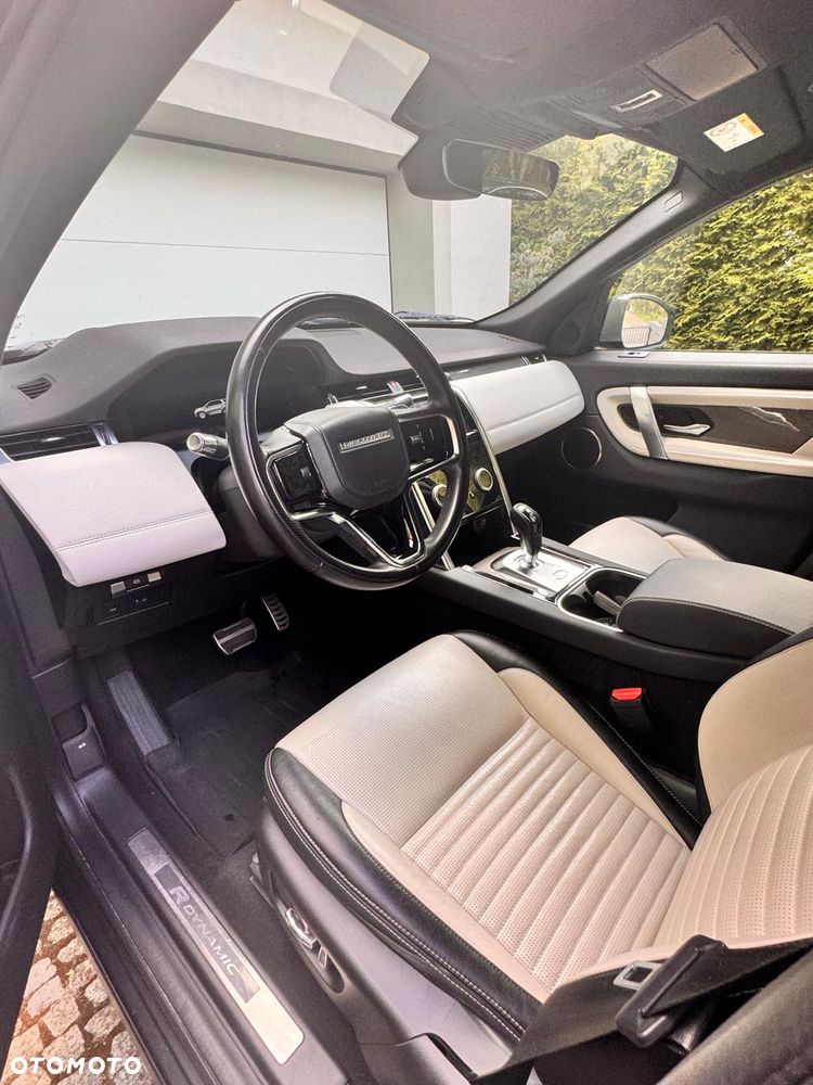 Land Rover Discovery Sport - 13