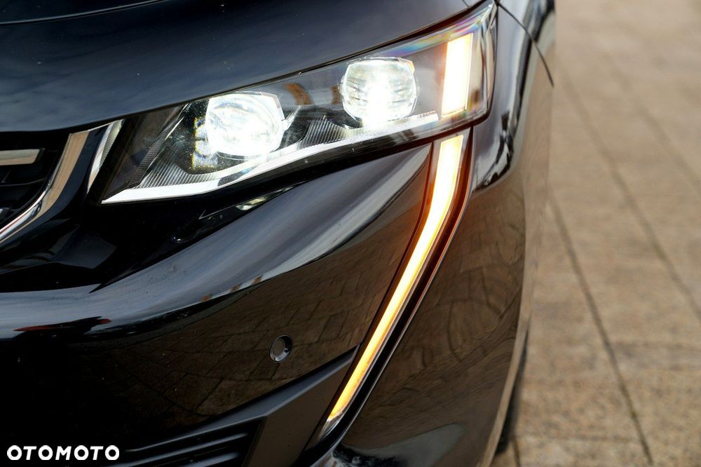 Peugeot 508 - 8