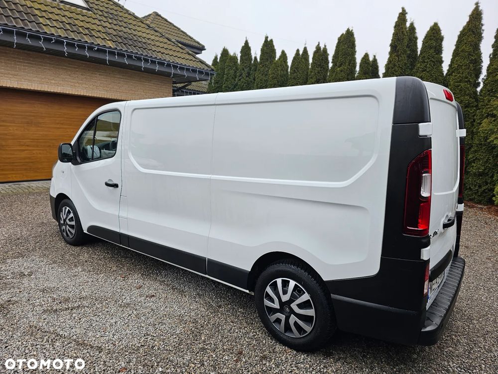 Renault Trafic - 2