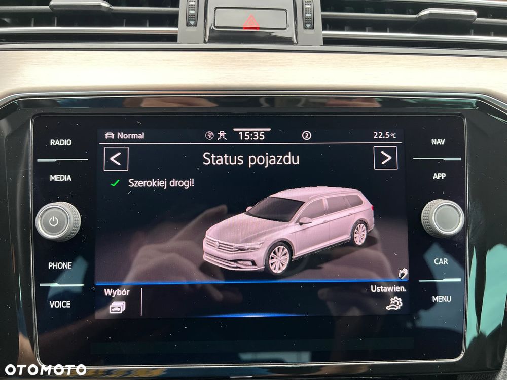 Volkswagen Passat 2.0 TSI Elegance DSG - 33