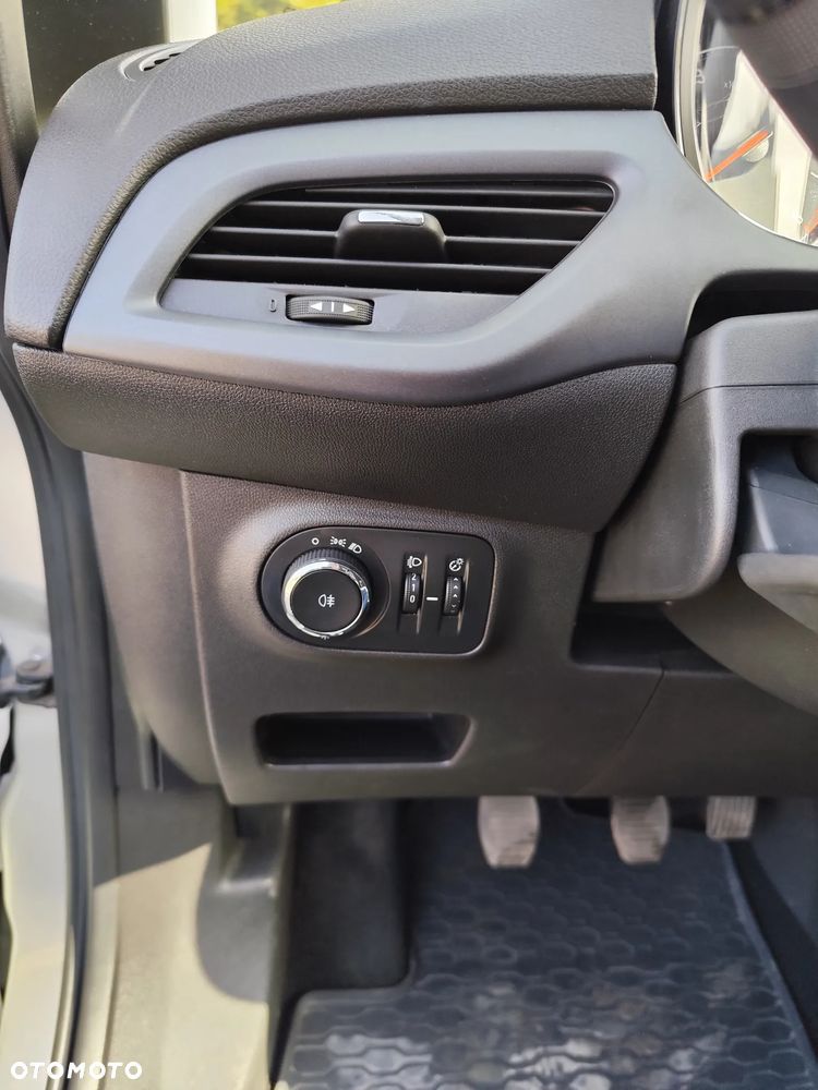 Opel Corsa 1.4 Enjoy - 13