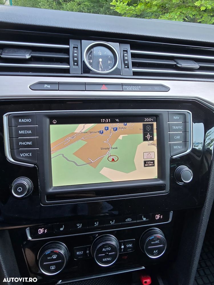 Volkswagen Passat 2.0 TDI Highline - 14