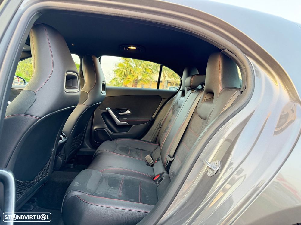 Mercedes-Benz A 180 d AMG Line Aut. - 35