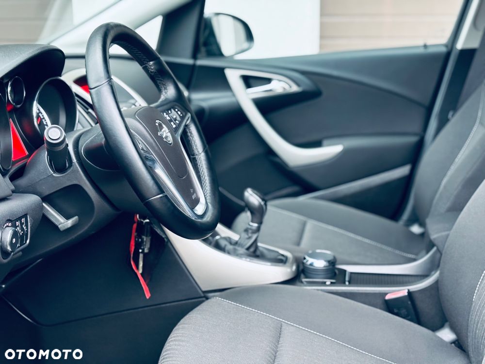 Opel Astra - 10