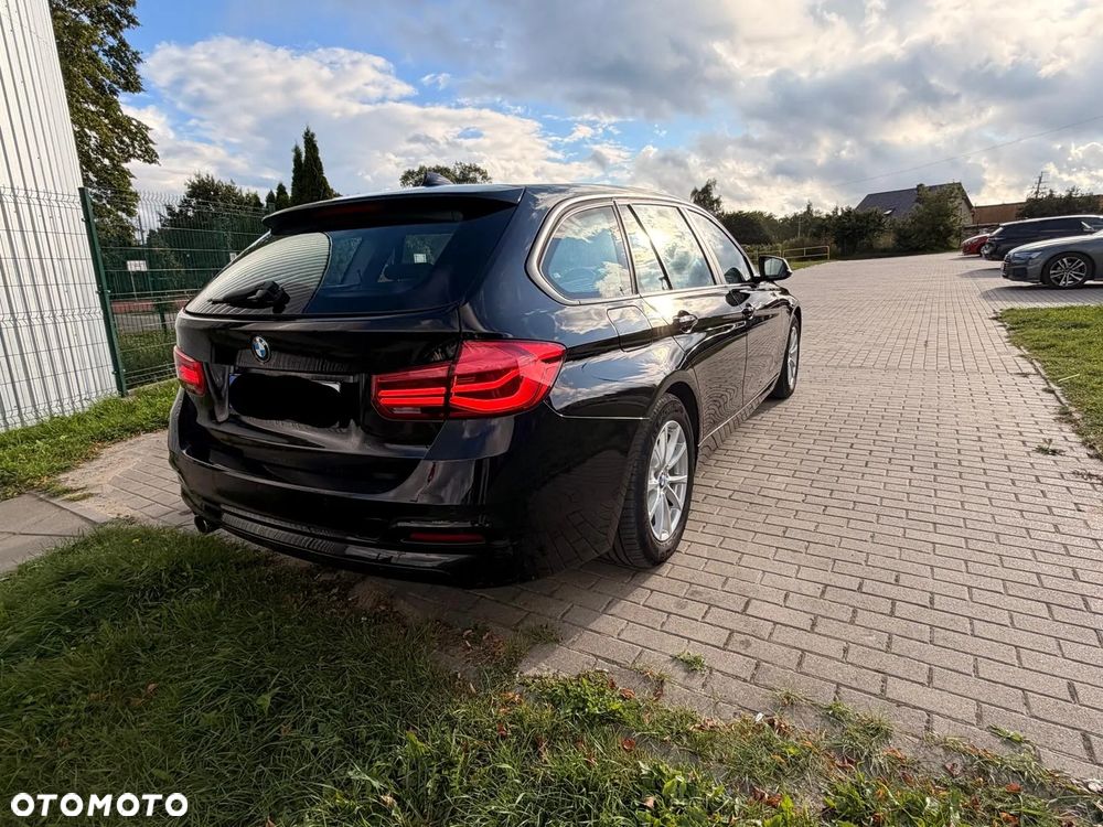 BMW Seria 3 318d - 24