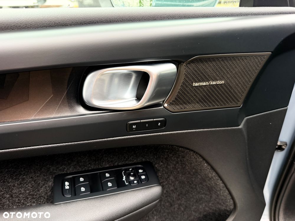Volvo XC 40 T5 Plug-In Hybrid Plus Bright - 7