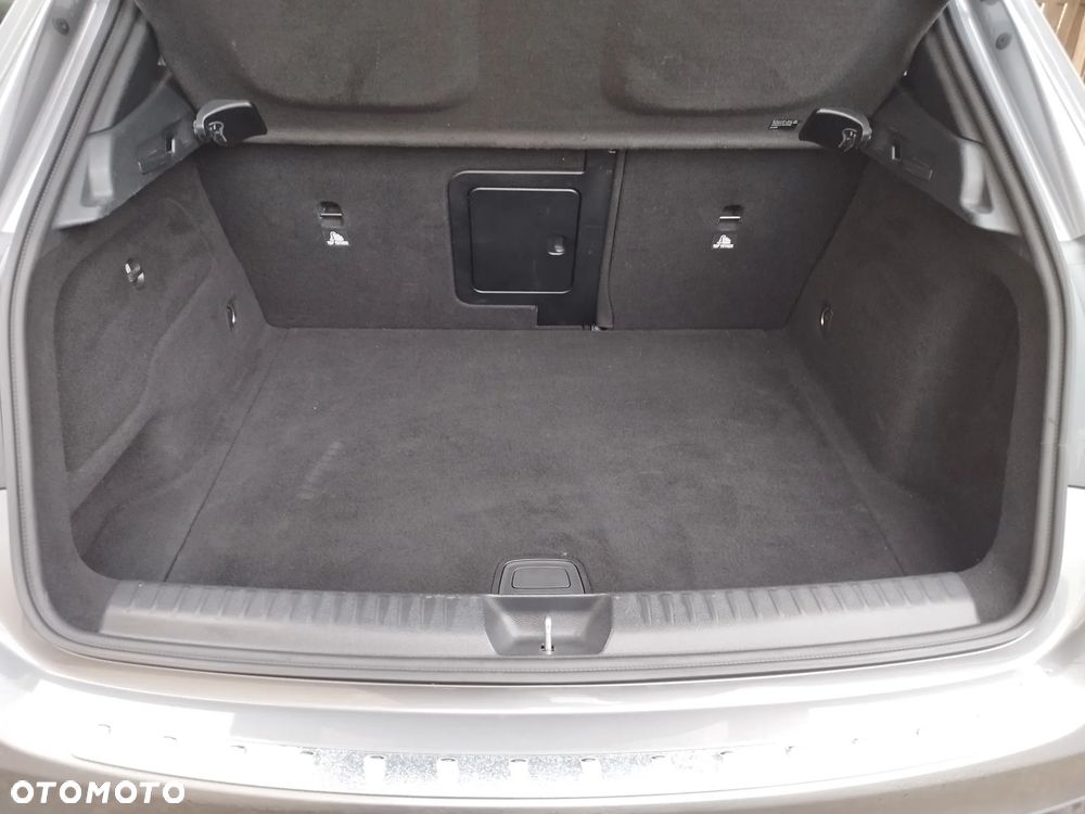 Mercedes-Benz GLA 220 d 4Matic 7G-DCT - 6