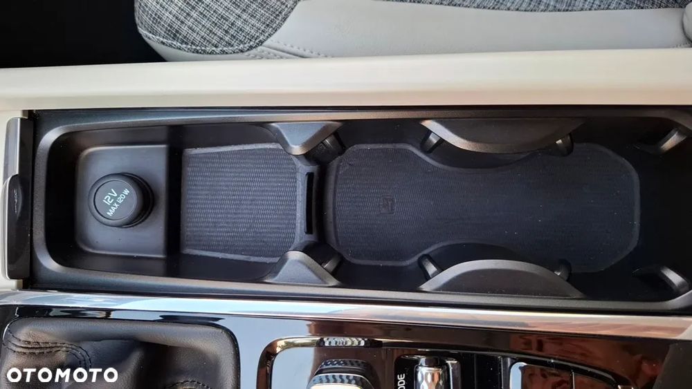 Volvo XC 60 D4 Inscription - 20