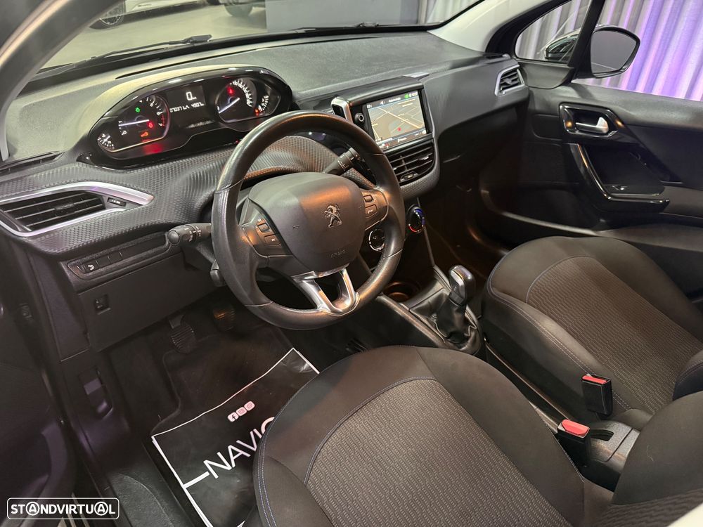 Peugeot 208 PureTech 82 Start & Stop Style - 7