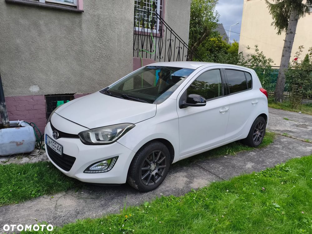 Hyundai i20 1.25 Wersja Jubileuszowa - 1