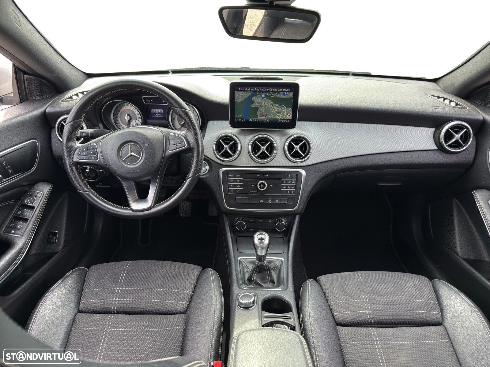 Mercedes-Benz CLA 180 d Urban - 8