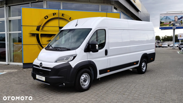 Opel Movano