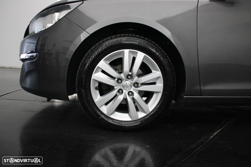 Peugeot 308 1.2 PureTech Business Line - 27