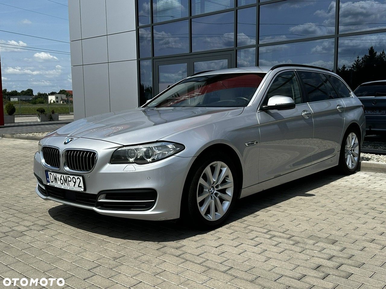 BMW Seria 5 525d Touring - 4