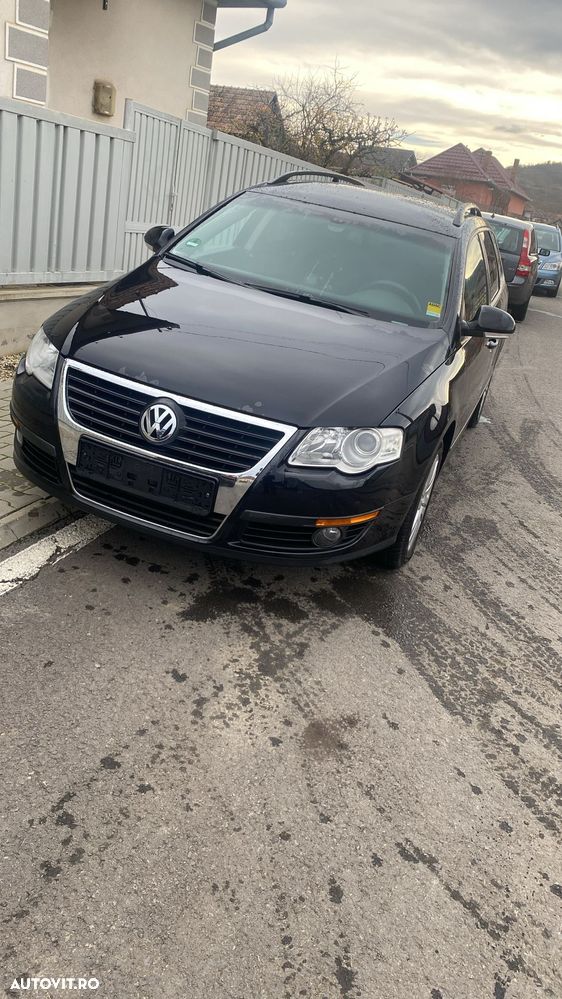 Volkswagen Passat Variant 2.0 TDI DPF DSG Highline - 2