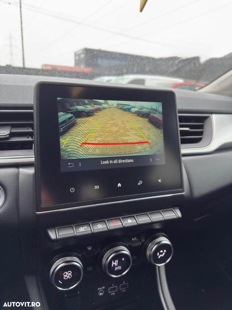 Renault Captur - 9