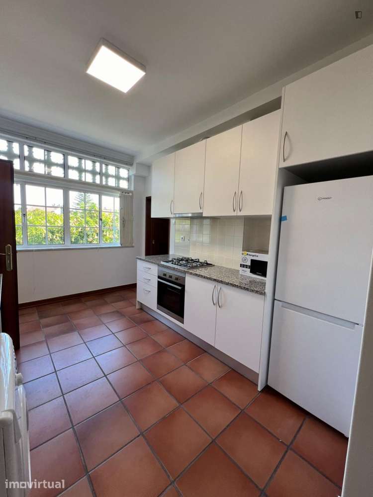 Quarto - localizado em Celas Coimbra Portugal Coimbra - Grande imagem: 2/10