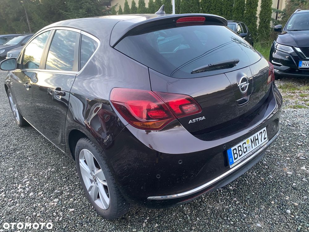 Opel Astra 1.4 Turbo Exklusiv - 13