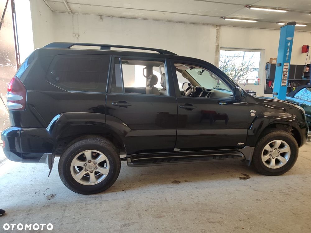 Toyota Land Cruiser 3.0 D-4D Automatik Executive - 9