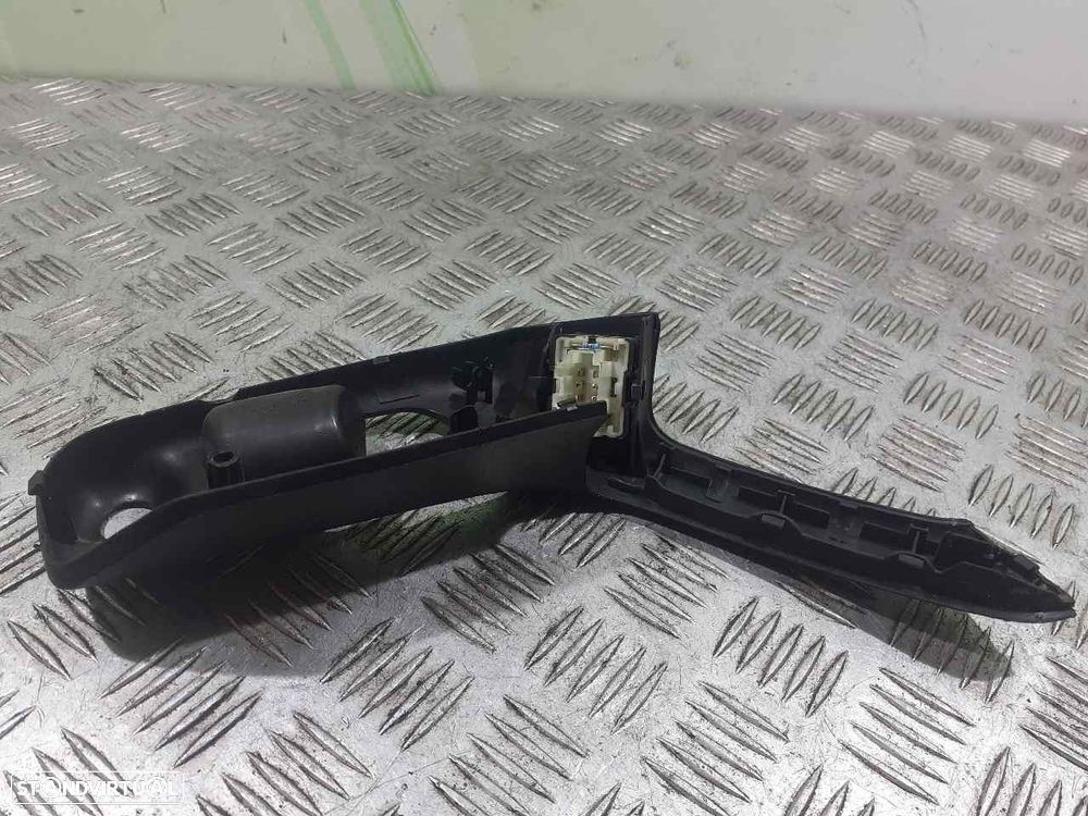 COMANDO ELEVADOR DE VIDRO FRONTAL ESQUERDO VOLKSWAGEN GOLF III 1996 -1H0959855 - 1