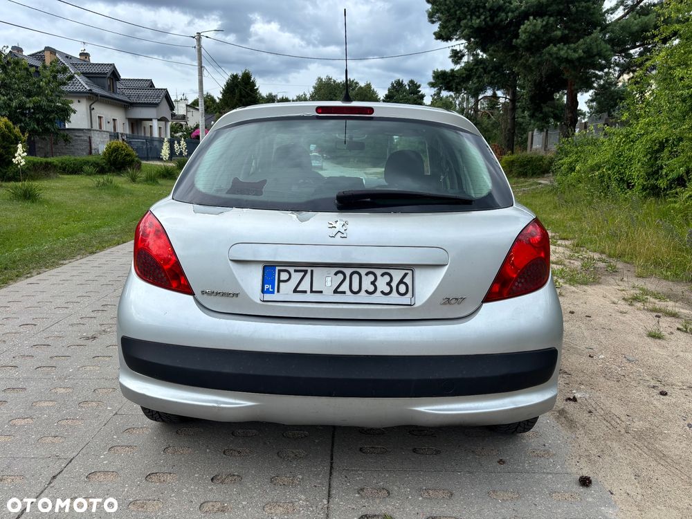Peugeot 207 1.4 HDi Trendy - 3