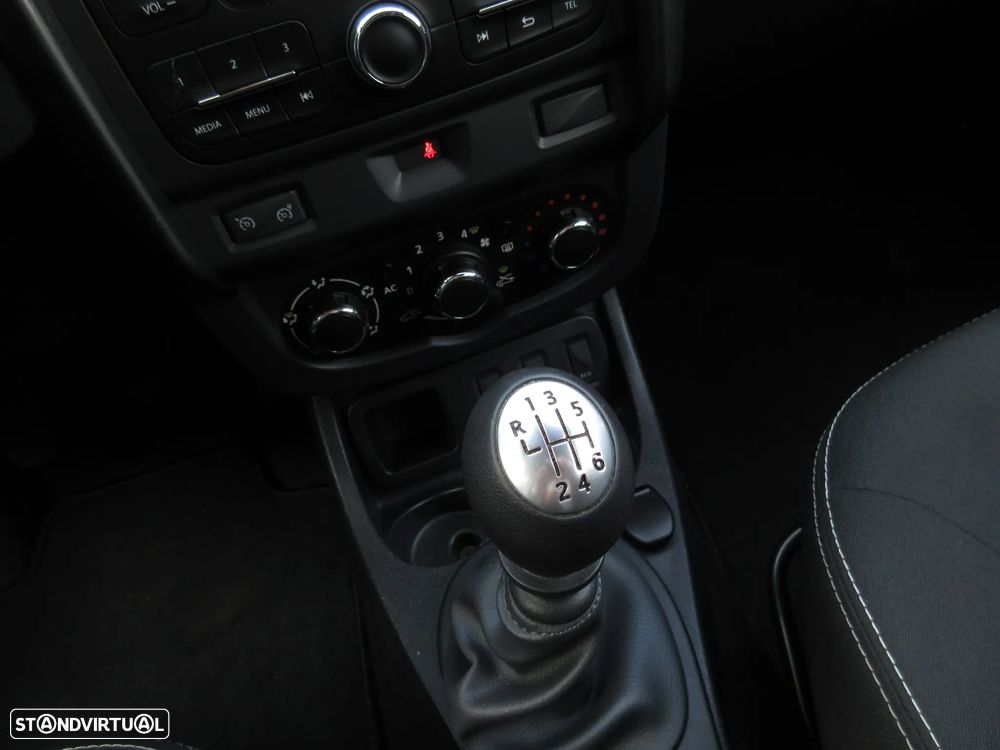 Dacia Duster dCi 110 FAP 4x4 Destination - 30