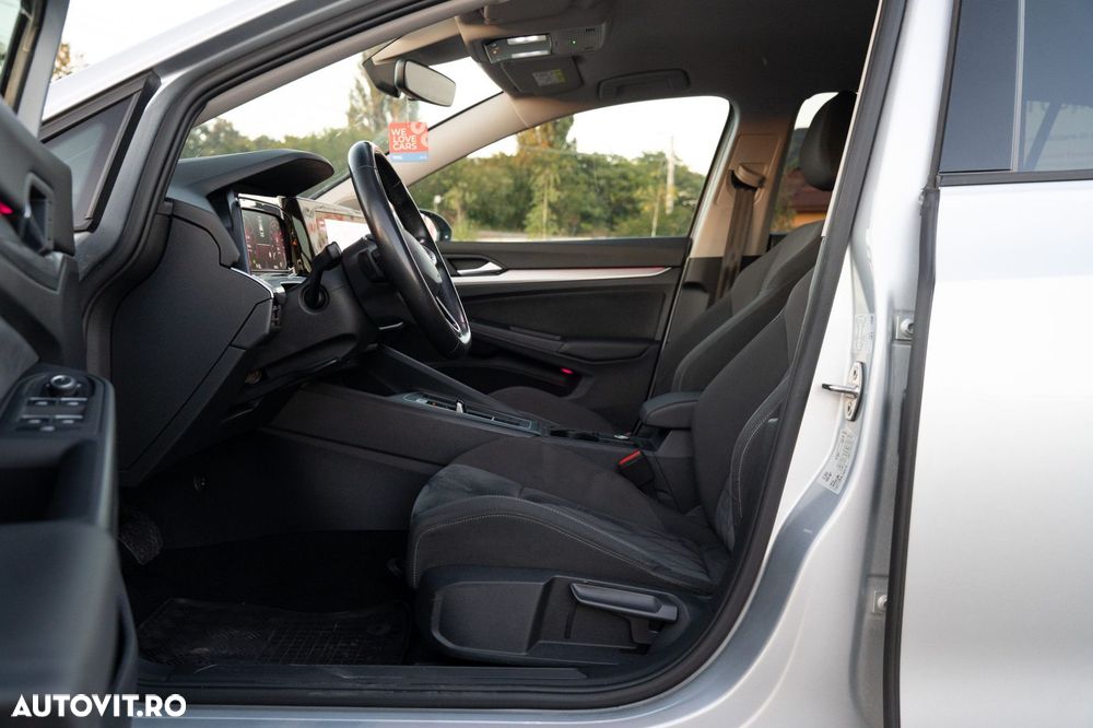 VOLKSWAGEN Golf 2024 — imagine 7