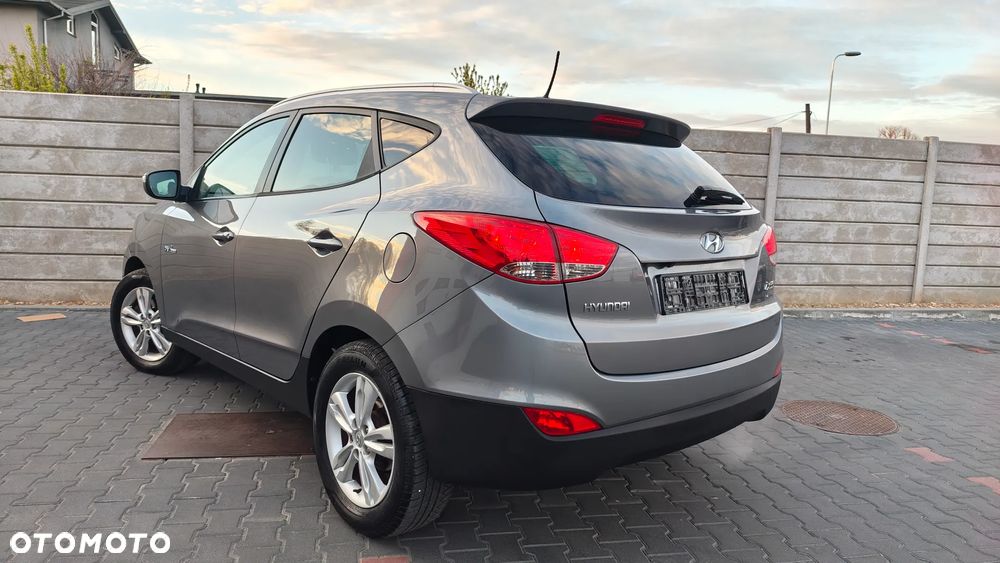 Hyundai ix35 1.6 2WD blue Style - 24