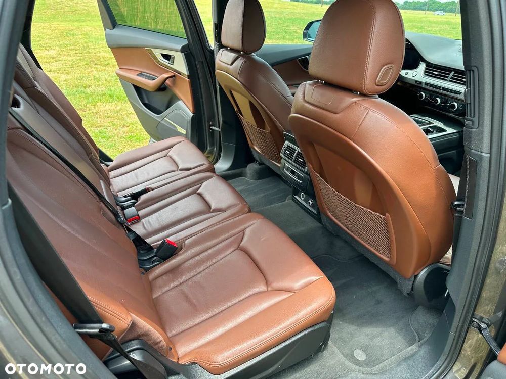 Audi Q7 3.0 TFSI Quattro Tiptronic - 14