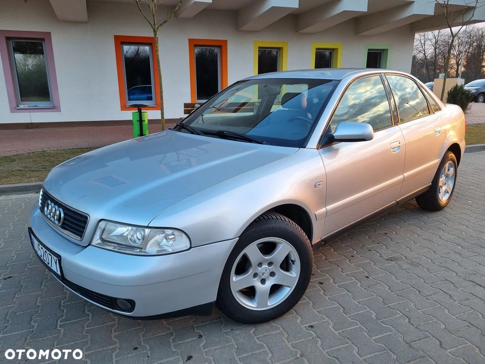 Audi A4 Limousine - 39