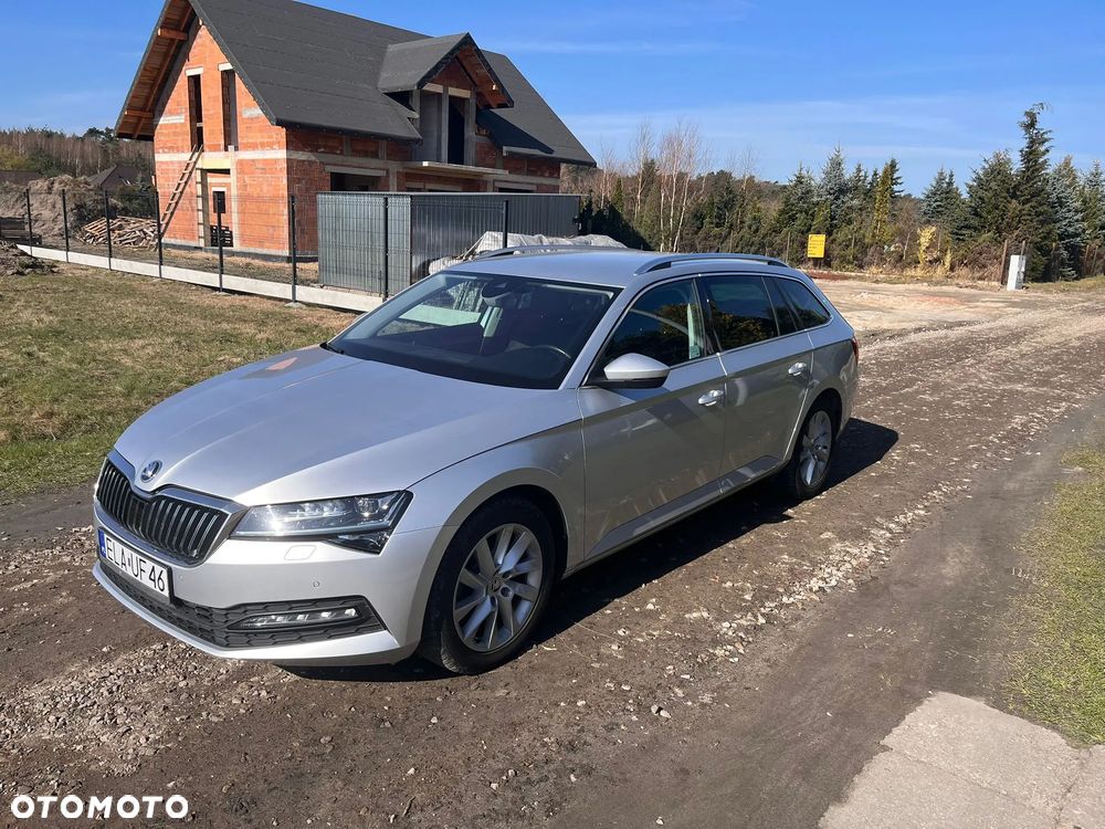 Skoda Superb 2.0 TDI SCR Ambition - 3