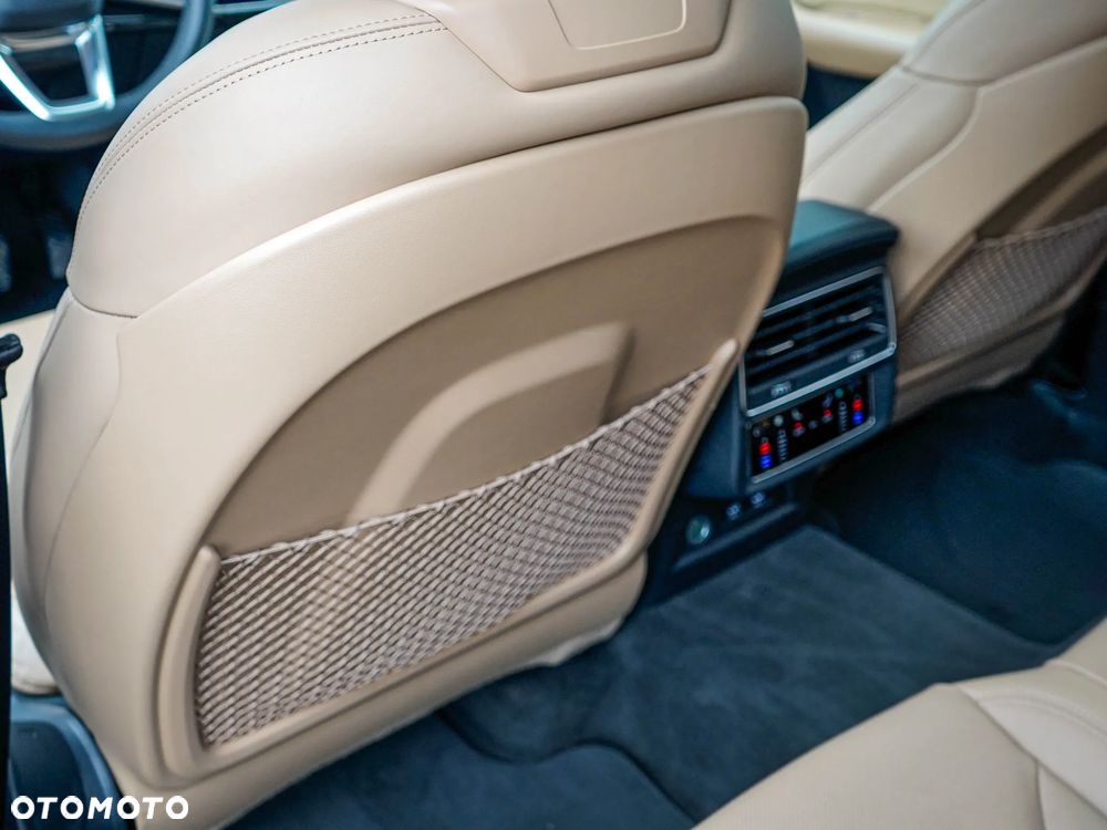 Audi Q8 - 35