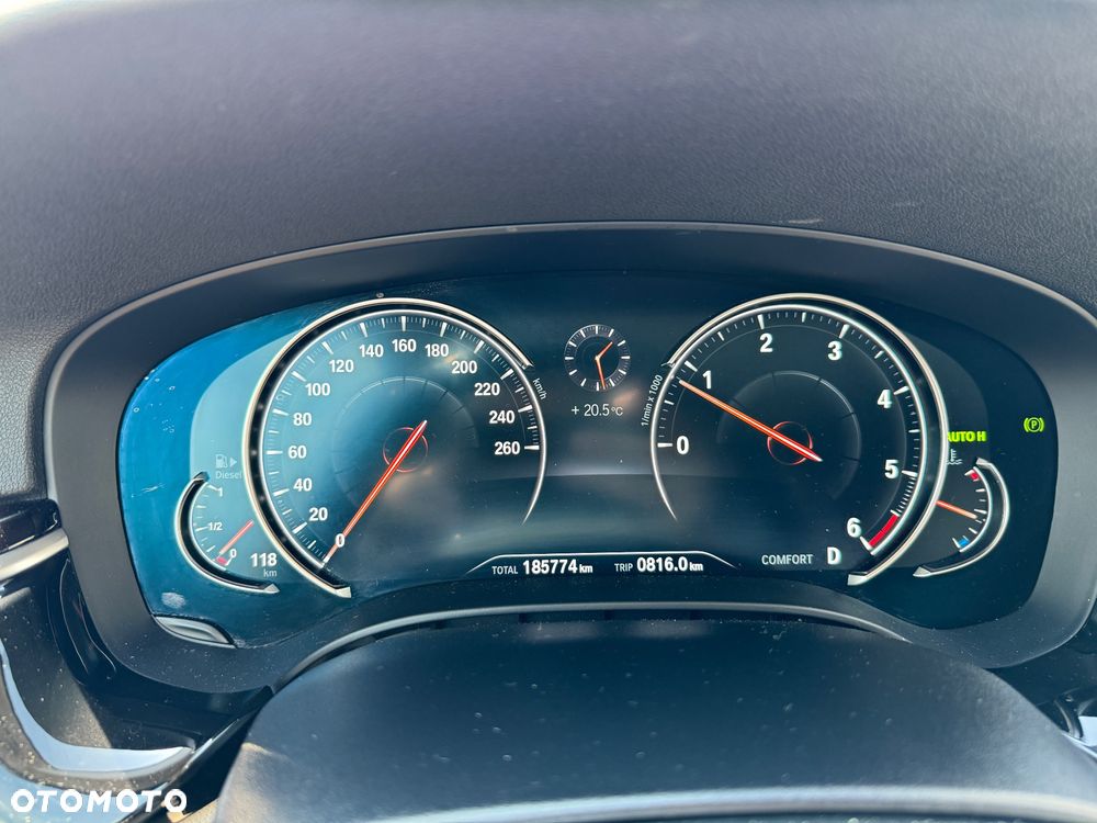 BMW Seria 5 520d Efficient Dynamics Luxury Line - 10