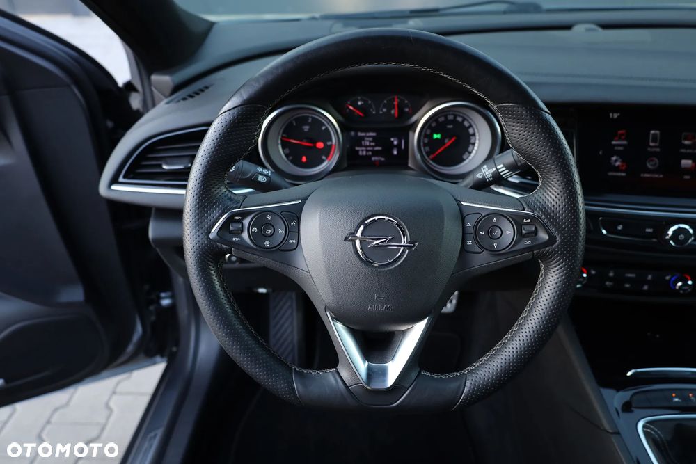 Opel Insignia 2.0 CDTI 4x4 Innovation S&S - 10