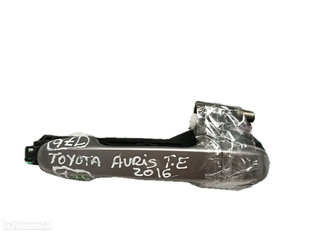 Puxador / Muleta Exterior Toyota Auris (_E18_) - 1