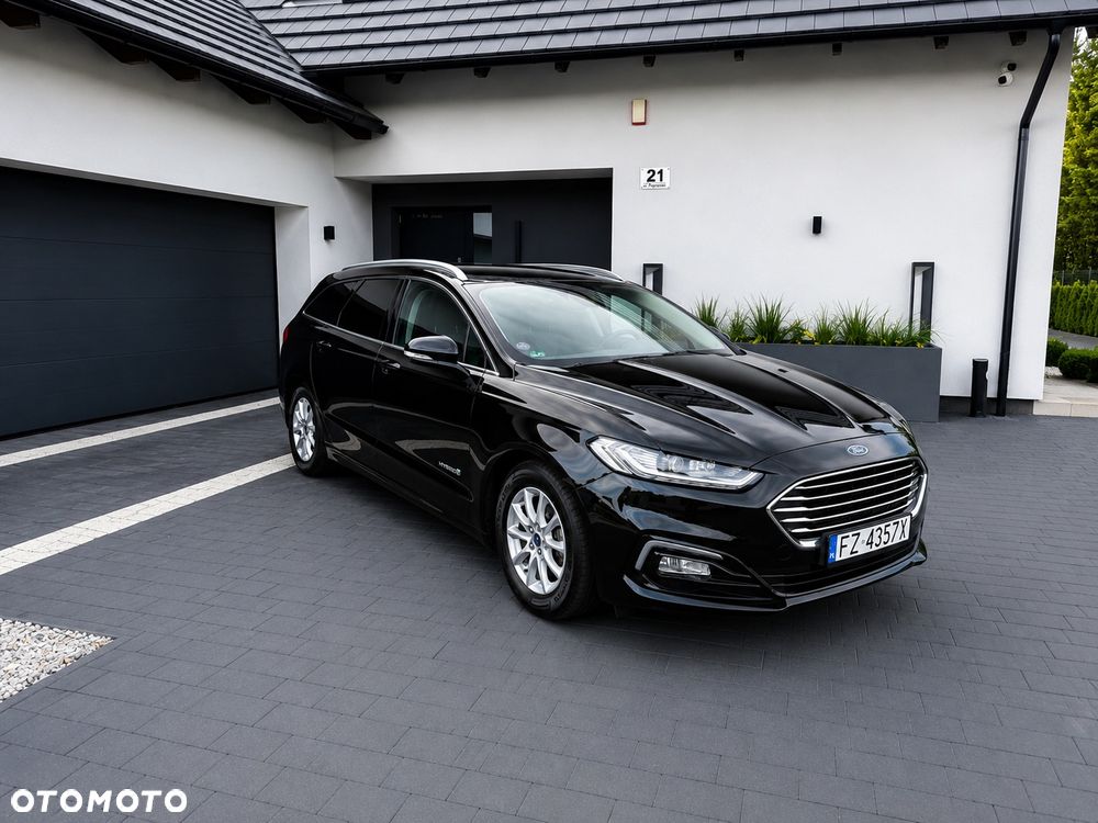 Ford Mondeo 2.0 Hybrid Titanium - 4