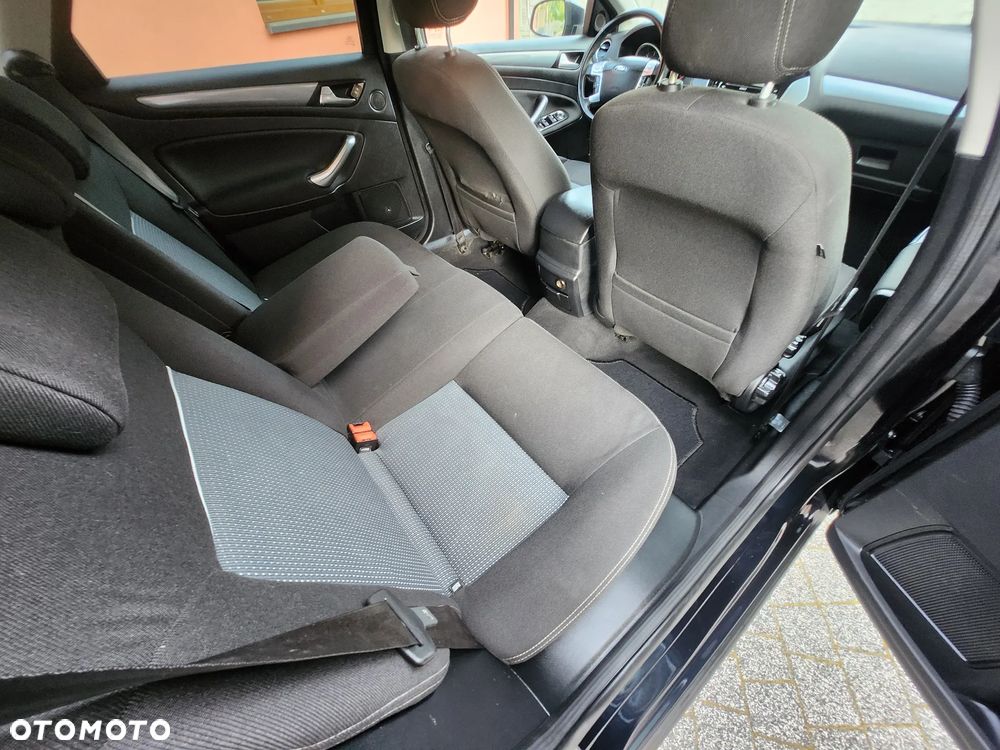 Ford Mondeo 1.6 TDCi Titanium - 10